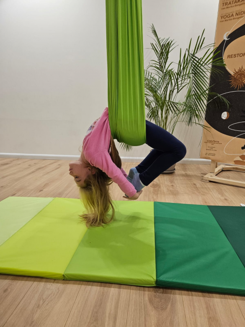 Flying Yoga Dance Kids 8/11 anni