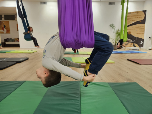 Flying Yoga Dance Kids 4/7 anni